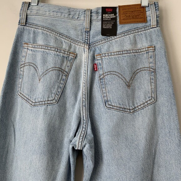 Levi’s Premium Ribcage Straight Ankle Blue 28 - Picture 13 of 13